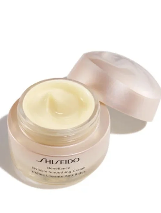Shiseido Benefiance Wrinkle Smoothing Cream with Bonus Serum Sample, 15ml, NIB - Picture 3 of 10